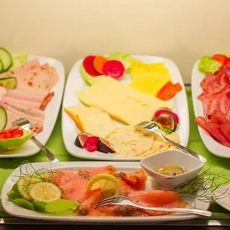 Hotel Villa-ingeborg 3*