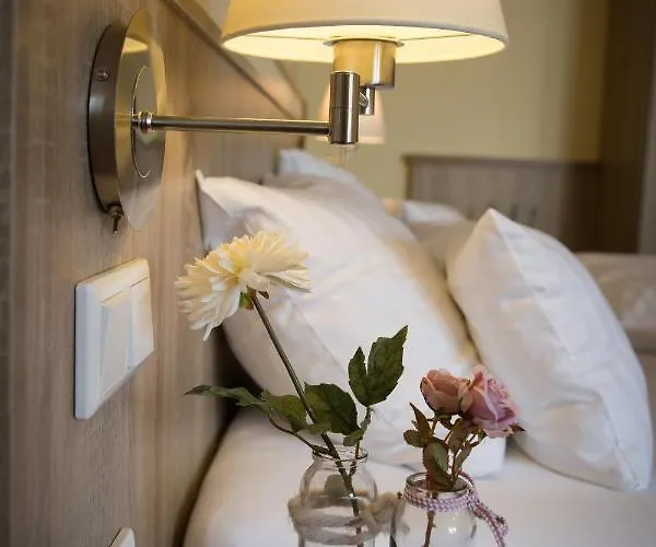 英博格维拉旅馆 Fürstenberg-Havel